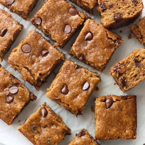 banana chocolate chip bars sliced overhead.