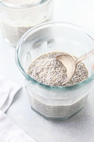 chia pudding with almond milk